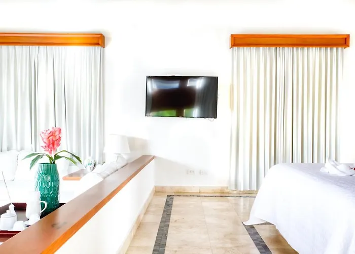 One-Bedroom Villa